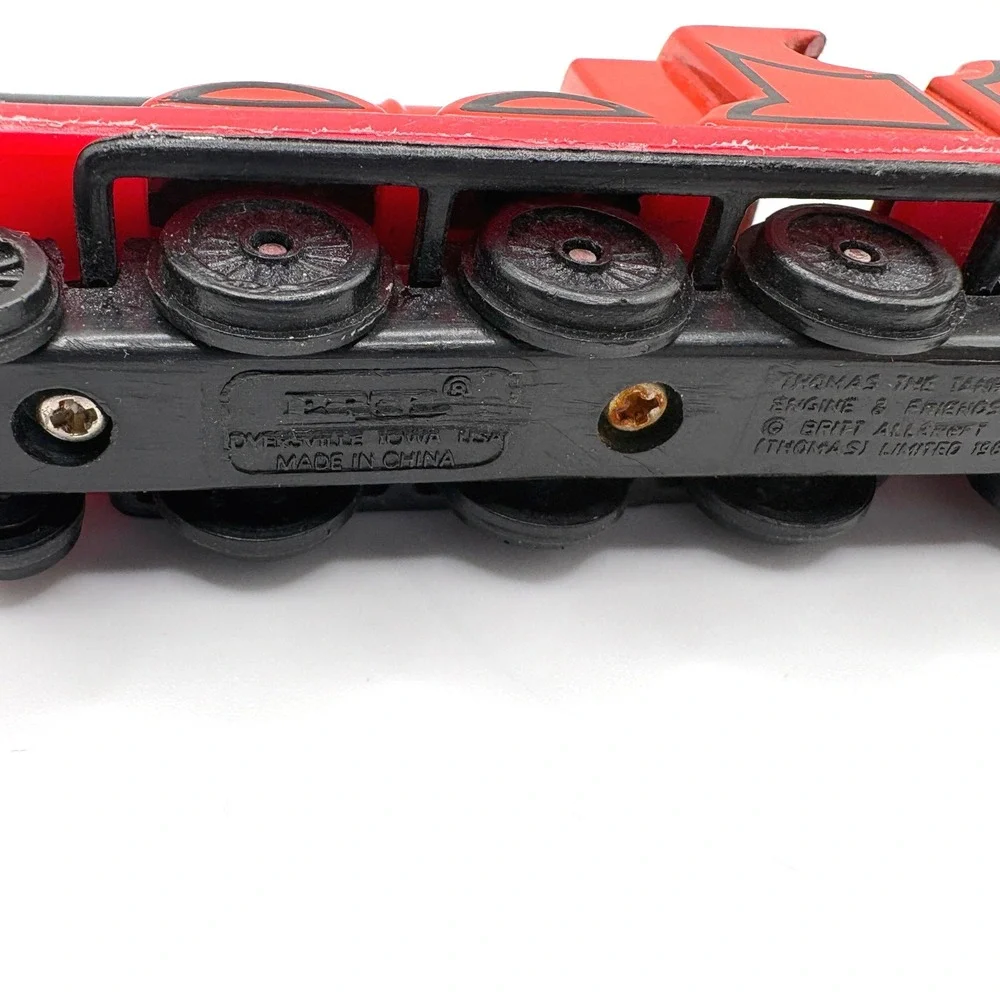 Ertl Thomas & Friends James the Red Engine No 5 Die-Cast Train 1987 Vintage